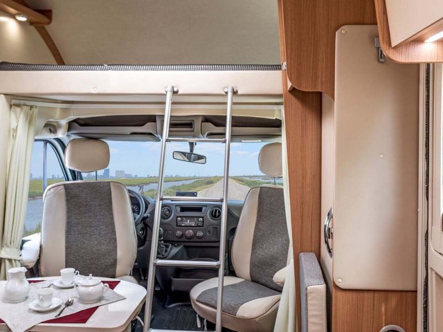 AC 595 Das Raumwunder